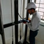 Técnico especialista en mantenimiento de ascensores