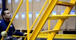 Normas de uso de las escaleras tipo avión